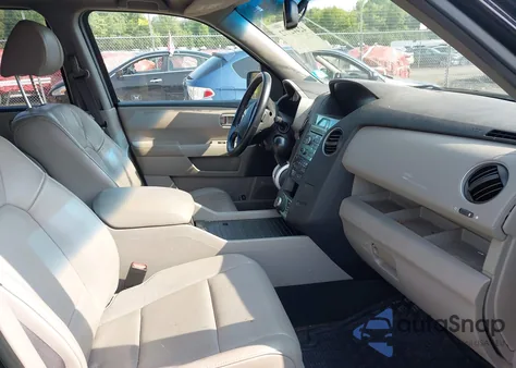 2011 Honda Pilot Exln z USA, uszkodzony, nr VIN 5FNYF4H72BB086345